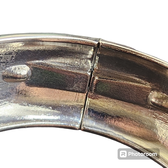 Retro Vintage Hinged Chunky Bangle Bracelet Black White Retro 80s 90s Y2k - Picture 2 of 8